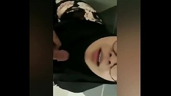 Arab Girl Stolen Masturbation Video